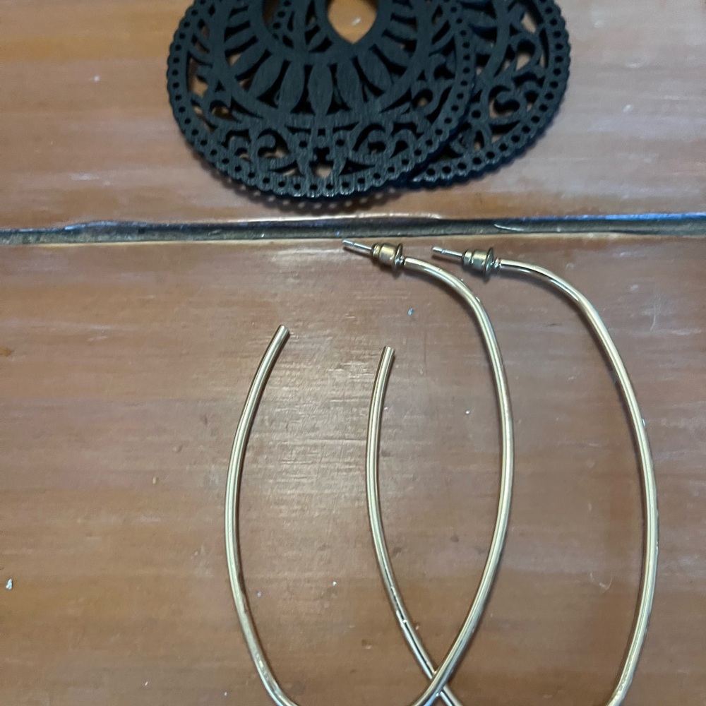 Paparazzi earrings and necklaces